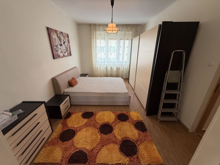 Ofer spre inchiriere Apartament 3 Camere in zona Centrala Bd. Traian