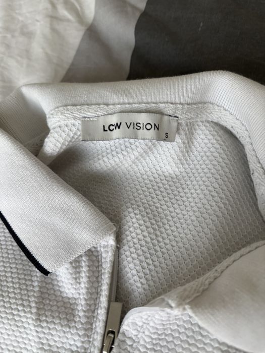 Мъжка бяла тениска с яка