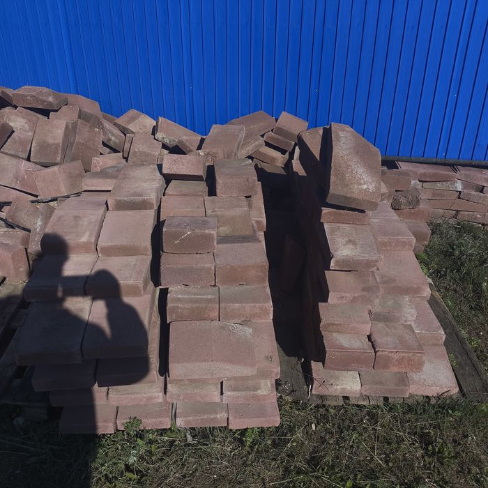 Продам кирпич фигурный