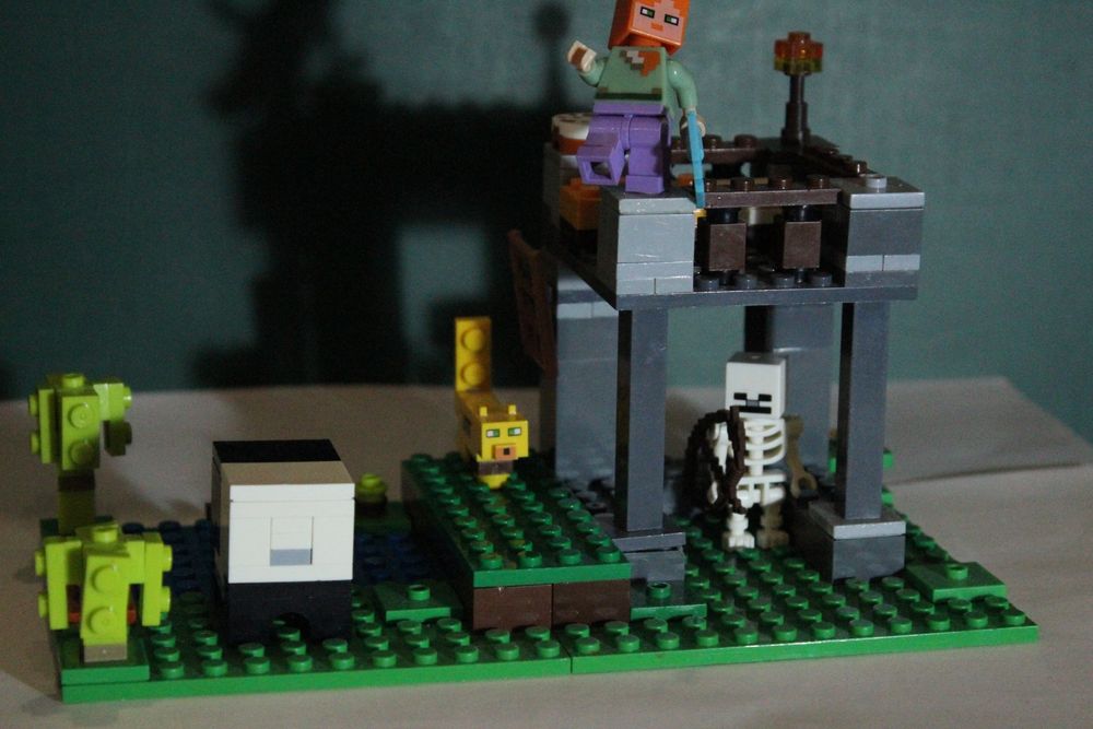 Конструктор Minecraft Питомник Панд