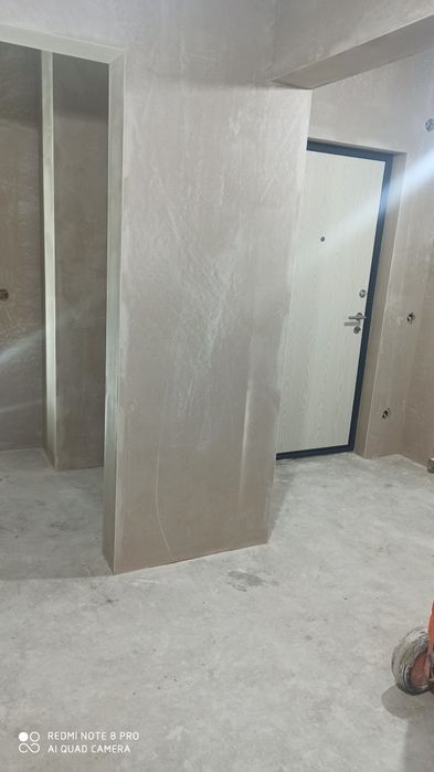 Штукатурка стен под маяк ручная