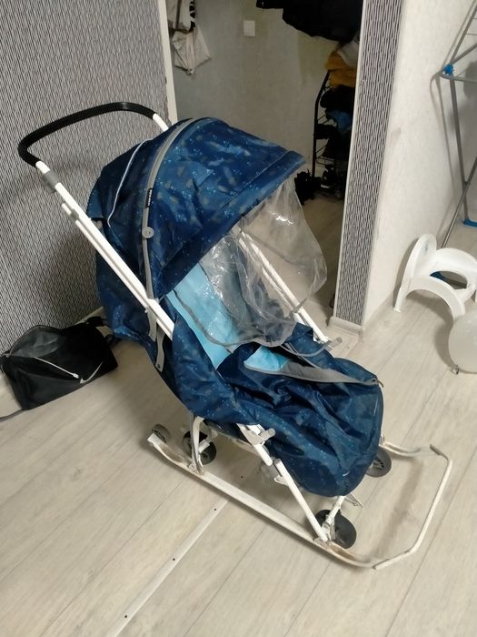Продам санки-коляску б/у