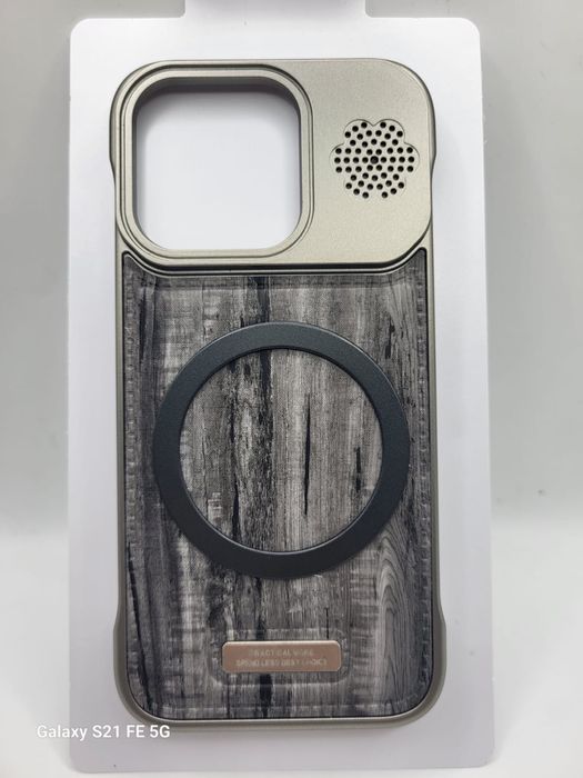 Чехол на Айфон 15 и 16 про макс