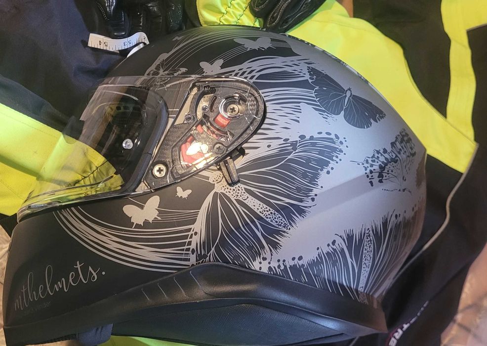 Каска MT Thunder 3SV SV – Matt Anthracite/Gradient/Silver