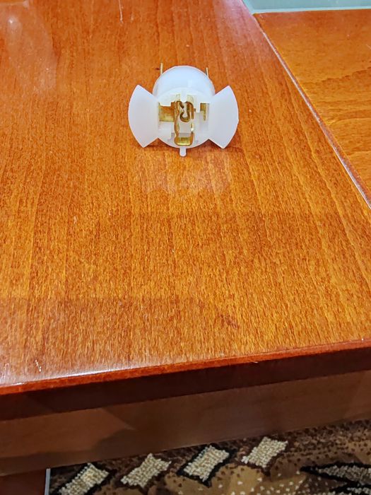 Семеринг и  Фасунга за фар  за Делко Хонда Honda Hrv