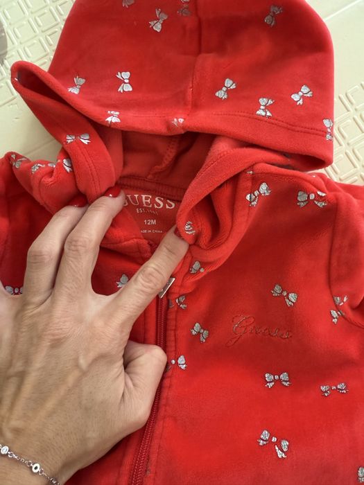 Бебешки комплект Guess 12-18 м.
