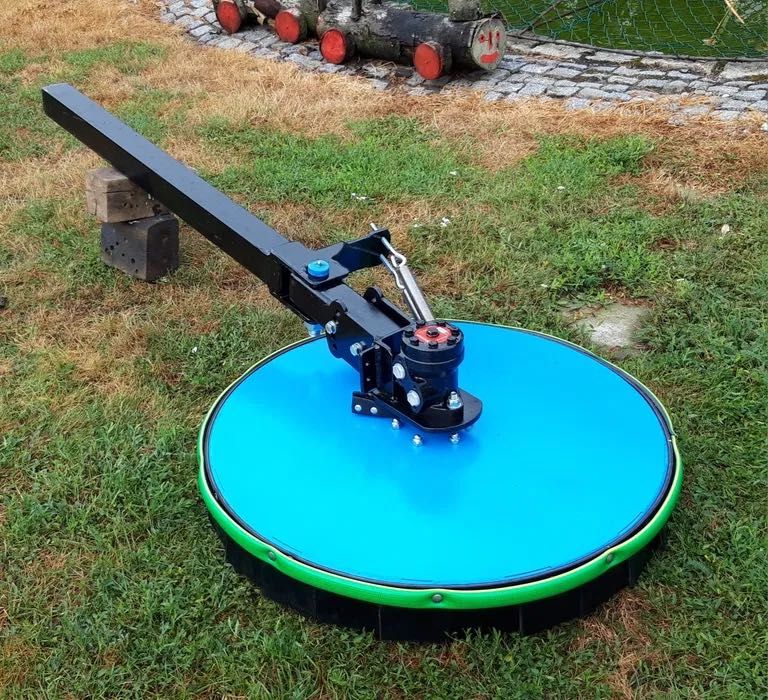 Отклоняваща се косачка