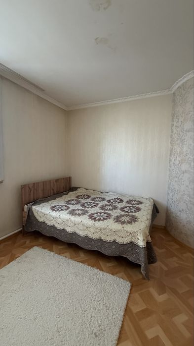 Продам спальный гарнитур