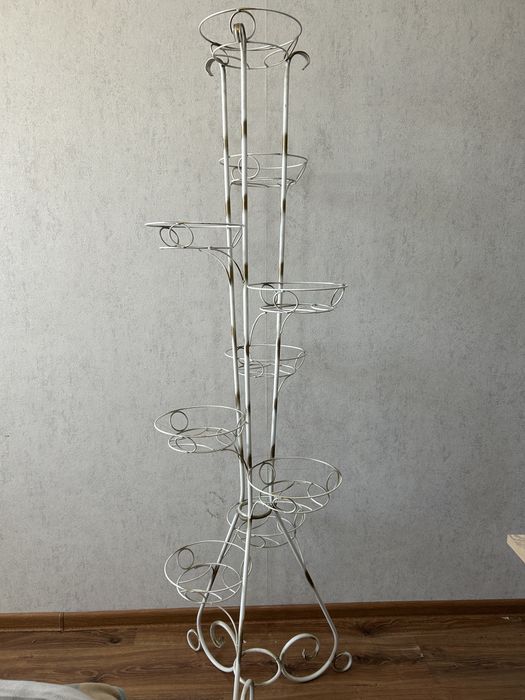 Подставка для цветов