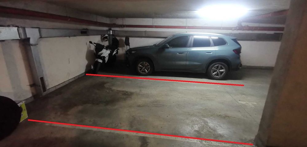 Дава се под наем Гараж / Паркомясто в София, Илинден - 15 кв.м за 127.5 € - Снимка #2