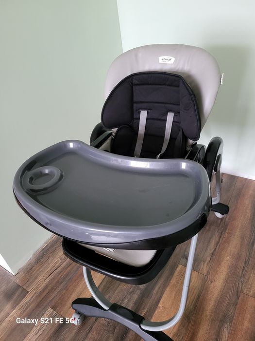 Стул для кормления