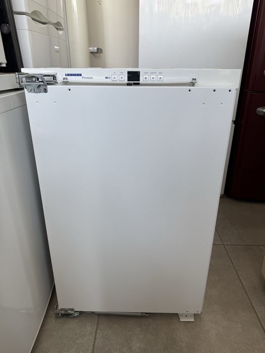 Малък фризер за вграждане Либхер 4 чекмеджета