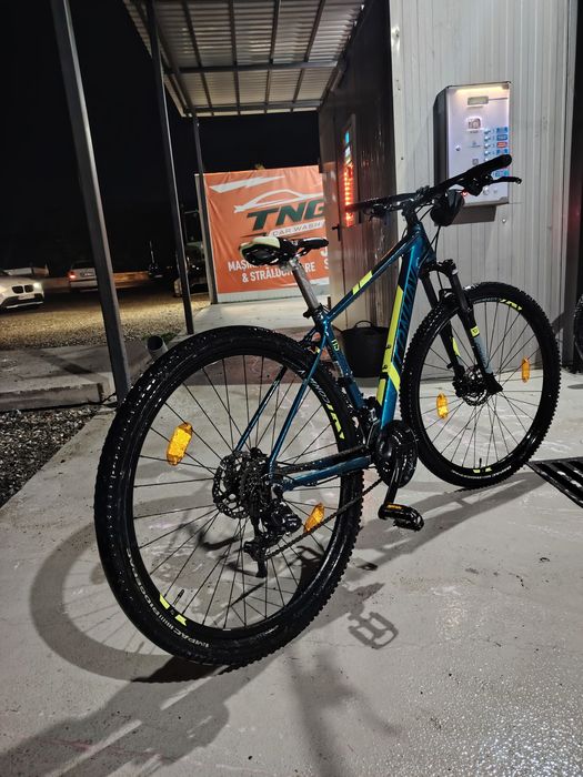 Vând bicicleta, CONWAY