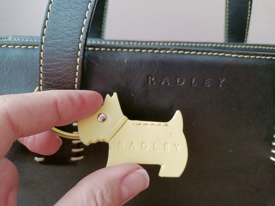 Продается сумка бренд RADLEY