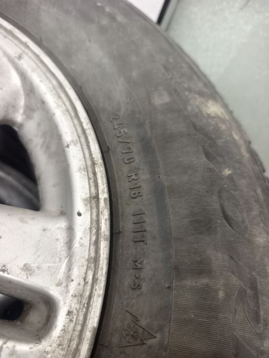 Диск покрышка зимный 245/70/R16