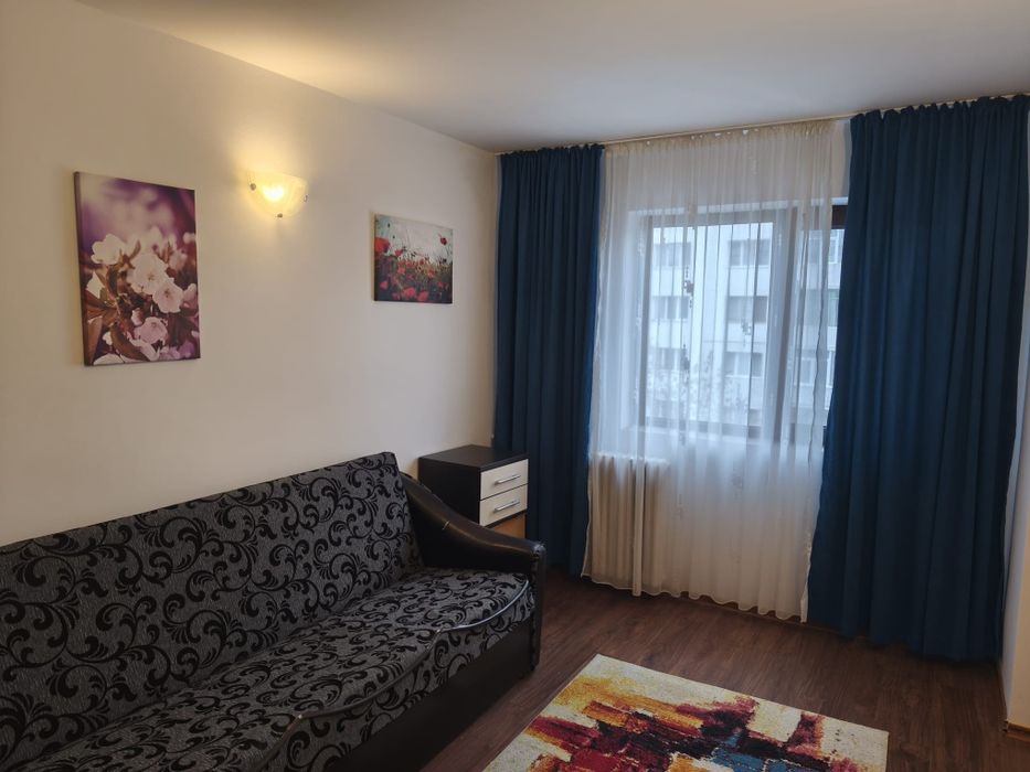 Apartament cu 3 camere, Podul Roș, Aleea Rozelor