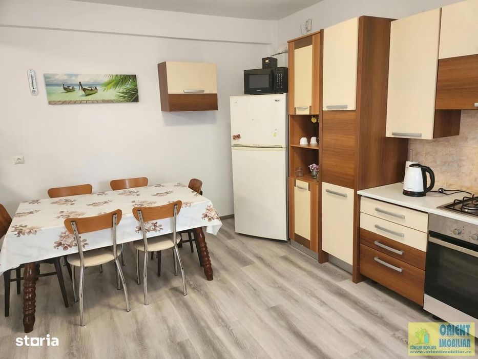 Eforie Nord, vila P+1, 7 camere, gaze, inchirieri