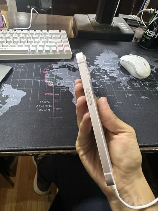 iPhone 13 | Holati yaxshi | Narxi kelishiladi Icloudi bor