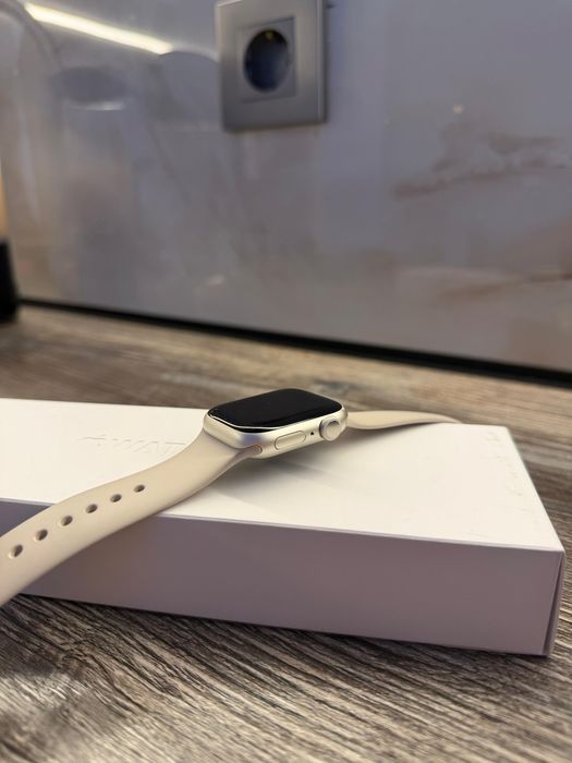 Продам эпл воч 9