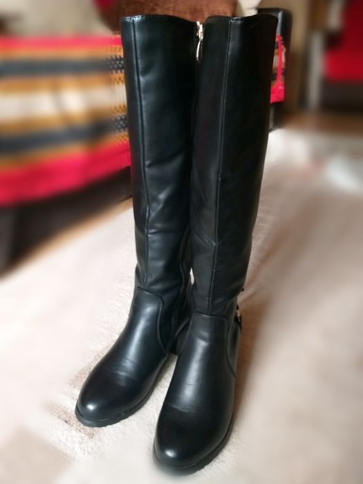 Cizme imblanite de dama