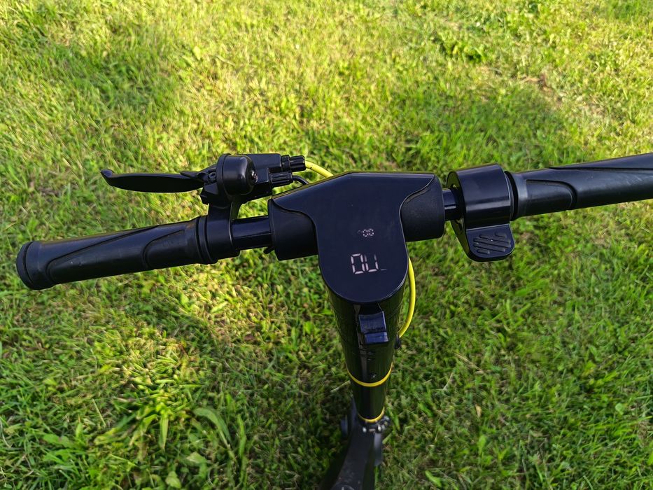 Vând trotineta electrica freewhel rider t4