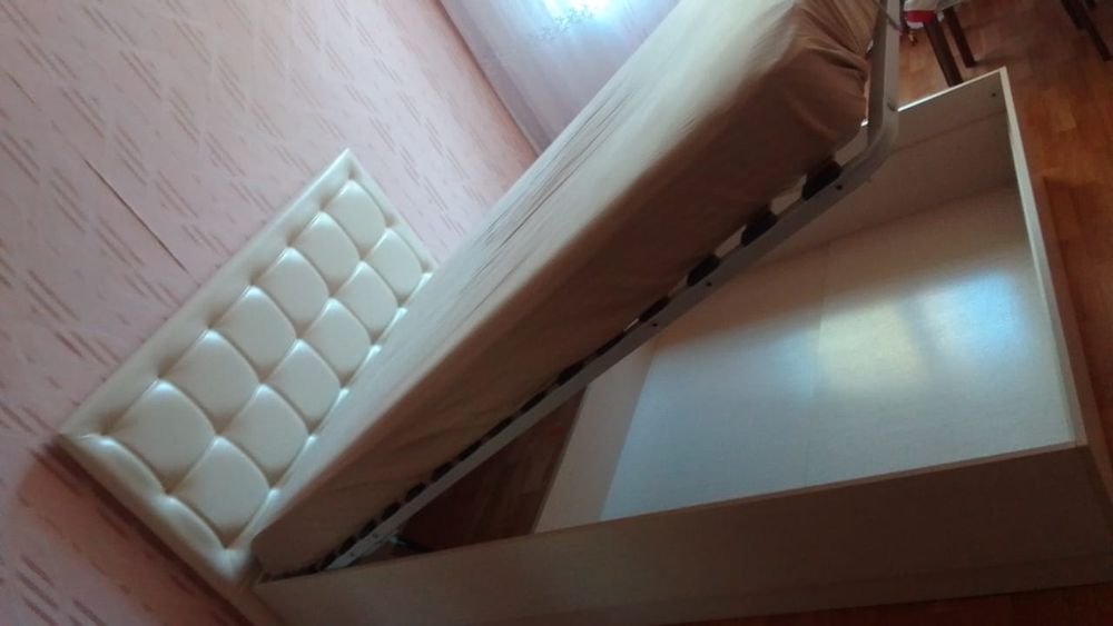 Продам диван, кровать, шкаф