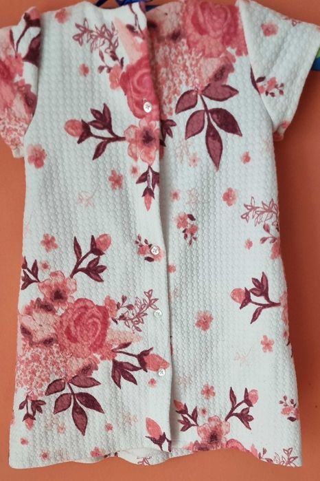 Детски маркови официални роклички