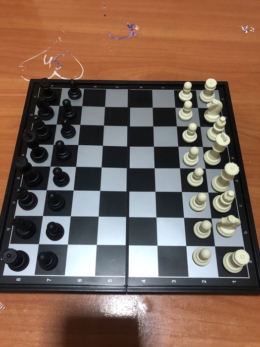 Shaxmat doskasi 3 da 1 magnetle