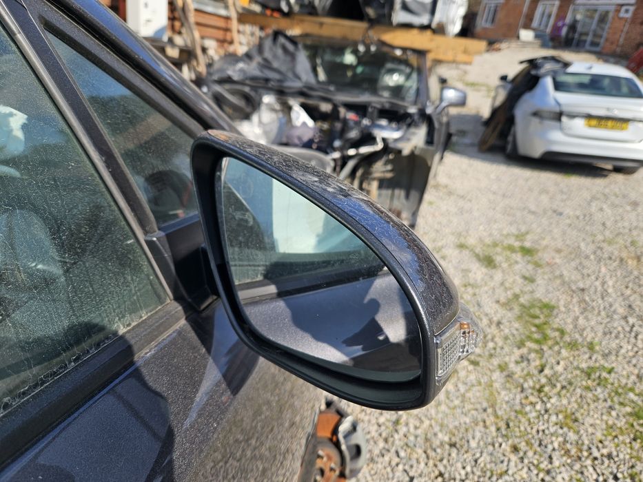 Ляво/дясно огледало за Toyota C-hr 2019г