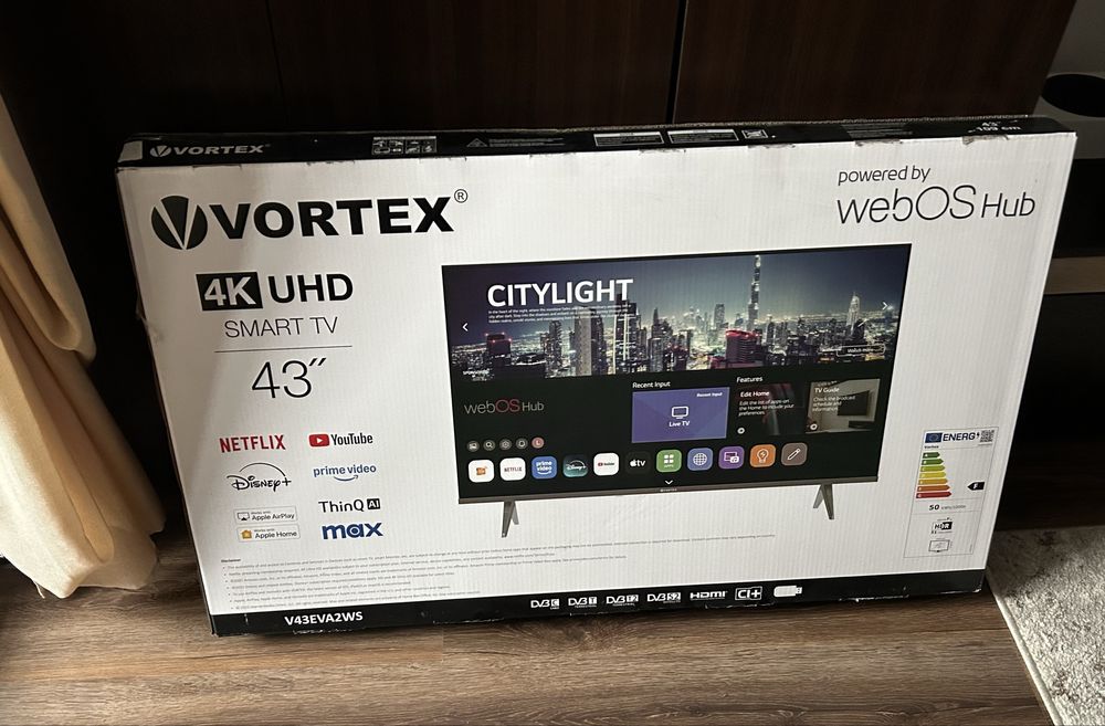 Televizor LED Smart VORTEX V43EVA2WS, 4K Ultra HD, 108cm