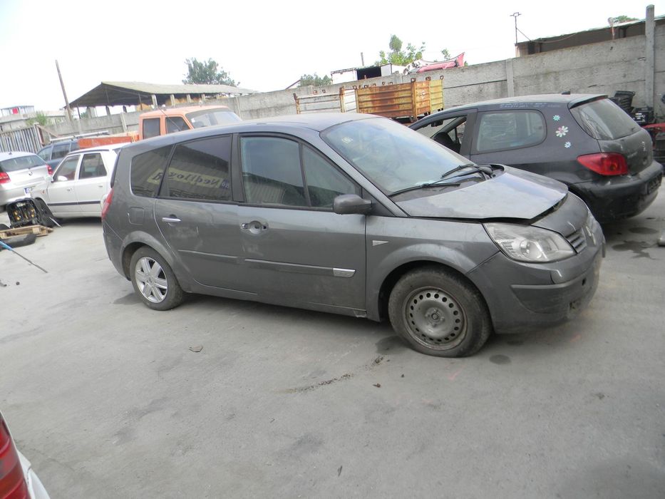 Dezmembrari  Renault GRAND SCENIC 2  2004  > 0000 1.9 dCi (JM0G, JM12