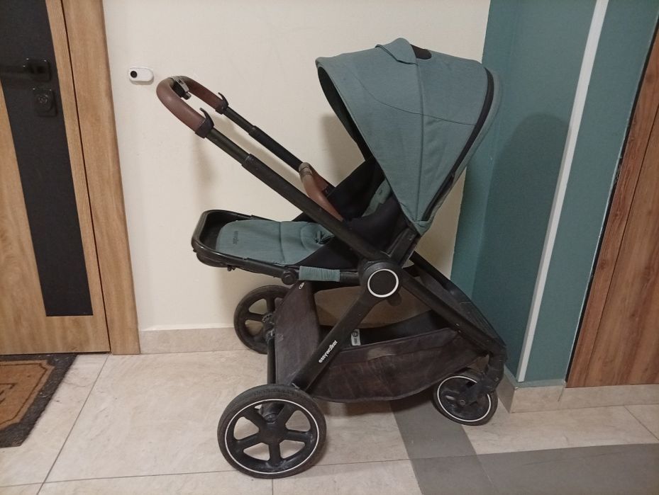 Продам коляску easy wolker
