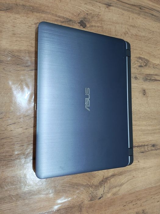 Asus Ультрабук компактный