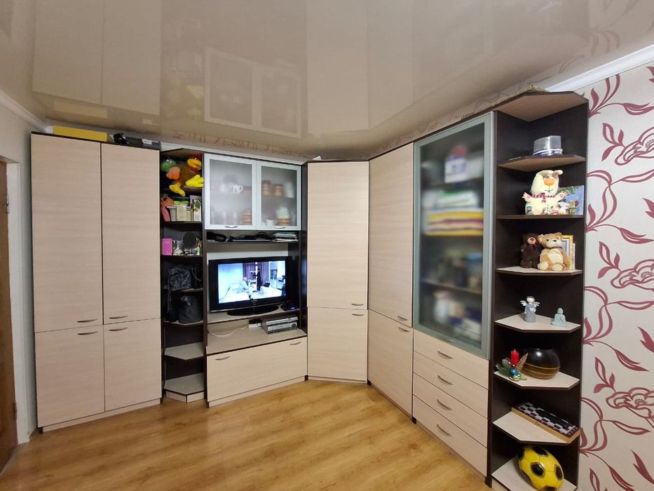 Продам шифоньер/шкаф/стенку