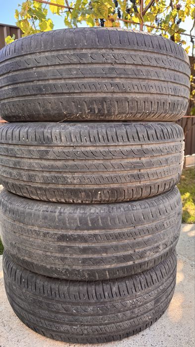 Anvelope 215/65/R16 Barum Vara