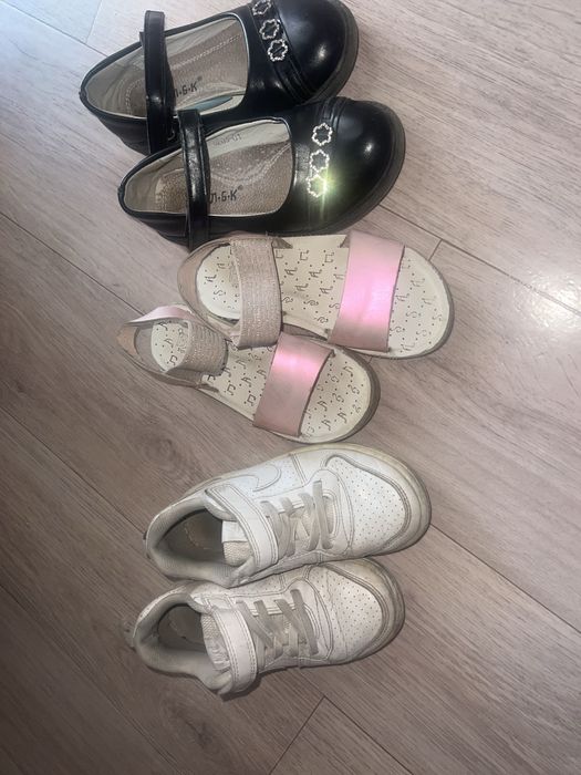 отдам обуви бесплатно