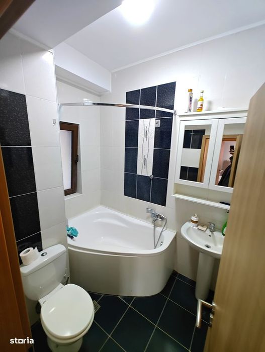Proprietar 3cam 65m2 700m metrou Dimitrie Leonida