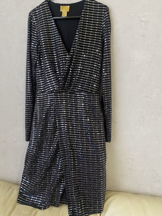 Дамска рокля за повод