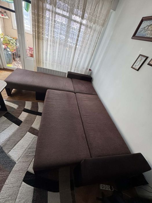 Диван с функция сън