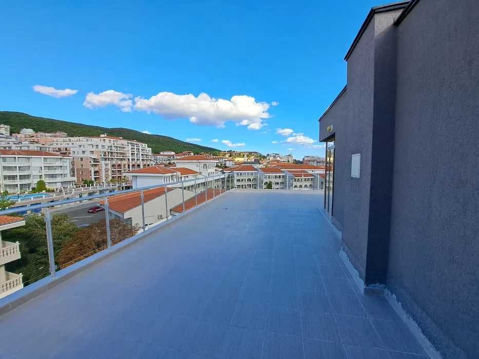 Продава се Едностаен апартамент в Свети Влас - 120 кв.м за 625 €/кв.м - Снимка #5