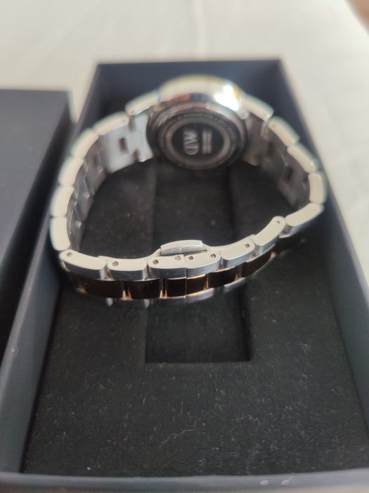 Продам часы женские