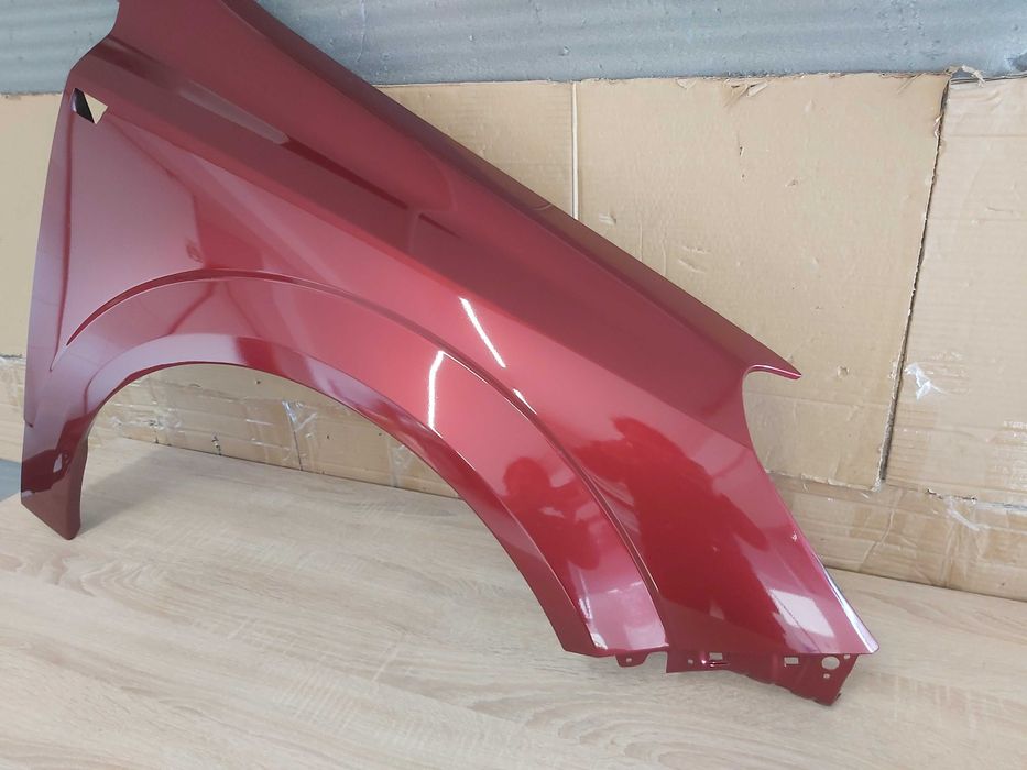 Aripa Fata Dreapta Opel Astra H 2004-2009 (Z50D (Rosu))