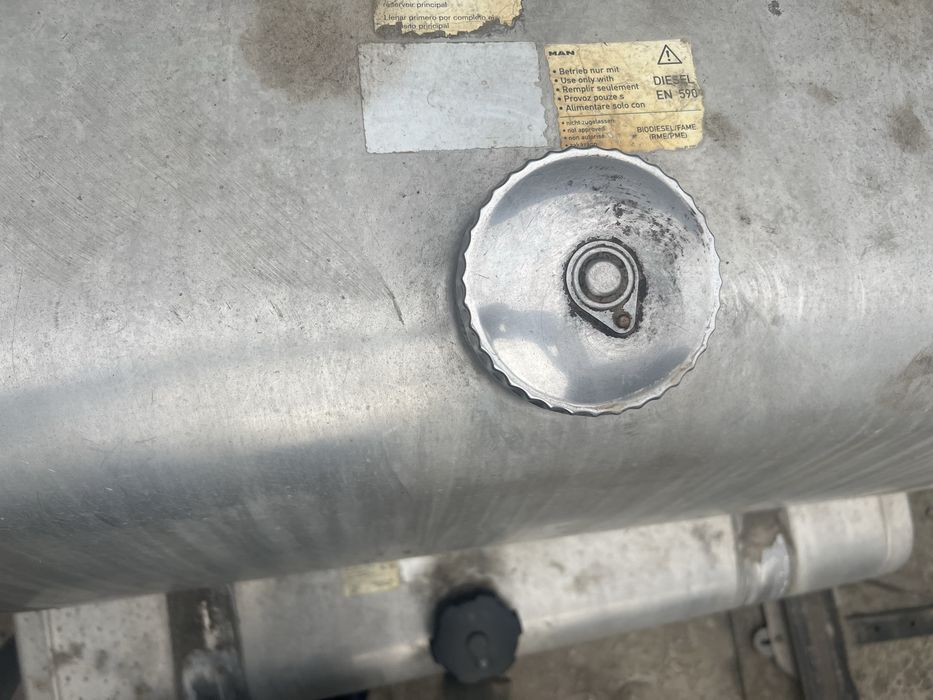 Ман евро 6 2017 йилги мошинадан ечилган саларка бак холати яхши