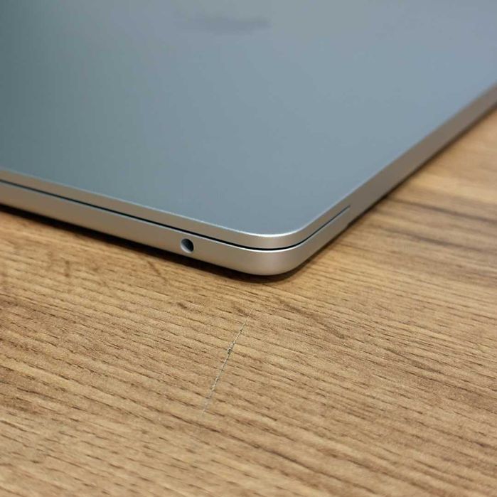 MacBook Air 15 M3 256GB Silver - GARANTIE 12 LUNI | TrueGSM