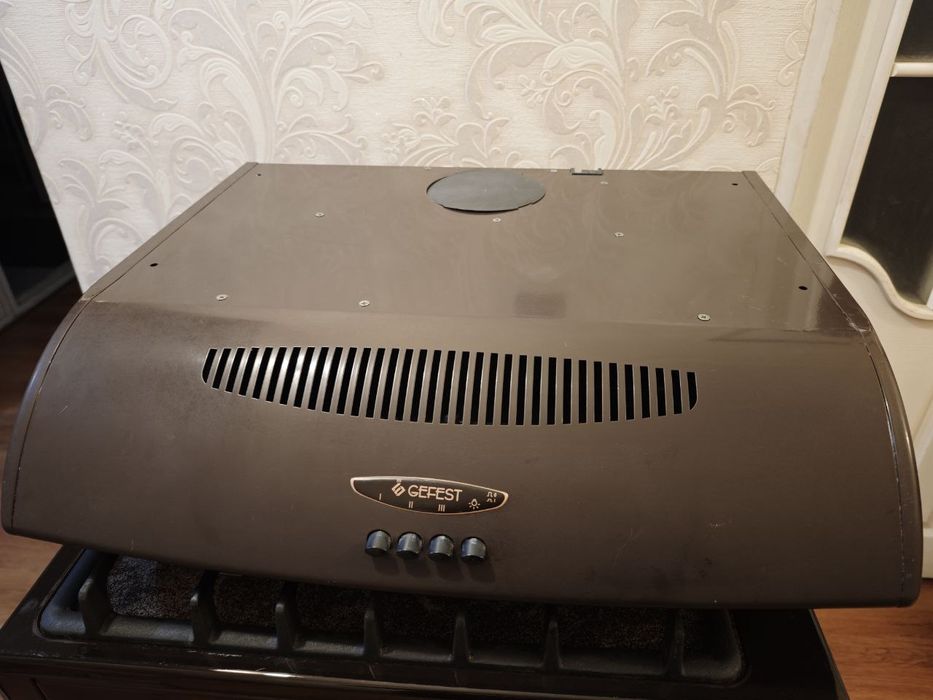 Вытяжка.  Гефест