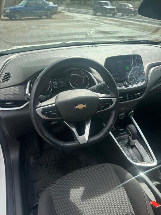 Шевроле оникс 2024