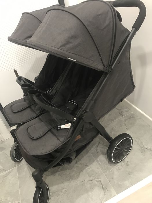 Коляска близняшек Срочно!!!