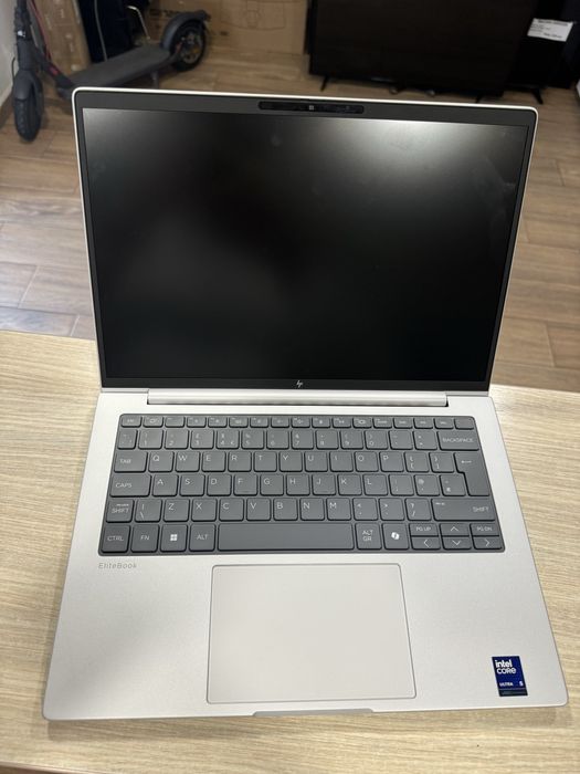 HP EliteBook 8 G1i 14inch Intel Core Ultra 5 235U 16gb ram ssd 512gb