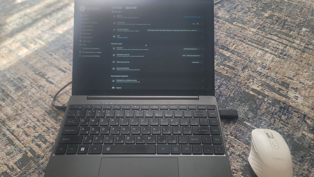 Ноутбук Acer почти новый
