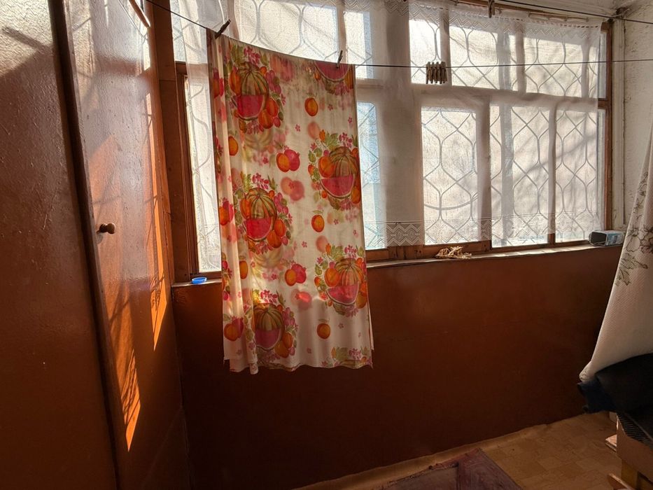 2х комнатная 9 мкрн, 1/5, 1983г, 49.6м2